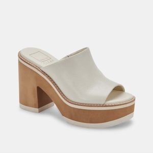 NWT Dolce Vita Emery Retro Ivory Leather 7